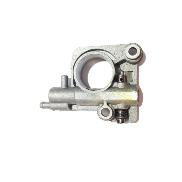 POMPA OLIO CATENA COMPATIBILE MOTOSEGA CS36 TIPO NUOVO D.20,5MM
