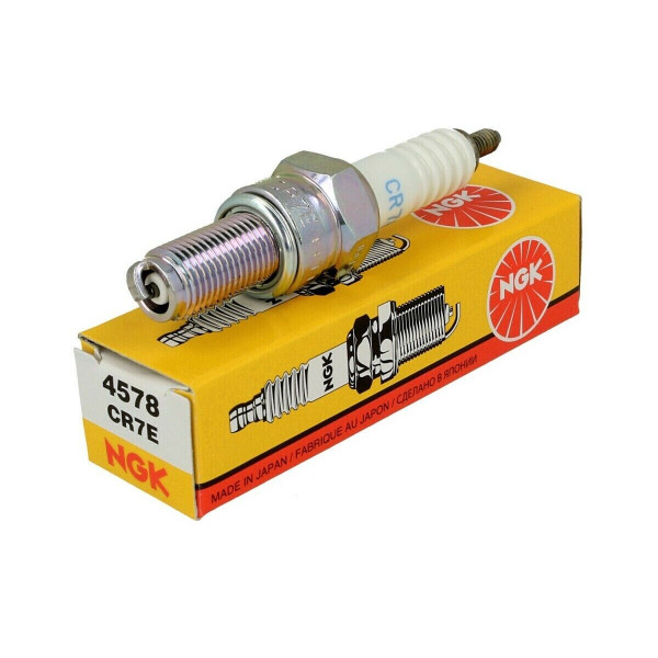 CANDELA NGK VESPA ET4 125 T-MAX 500 MADISON MBK FLAME PIAGGIO LIBERTY CR7E-4578