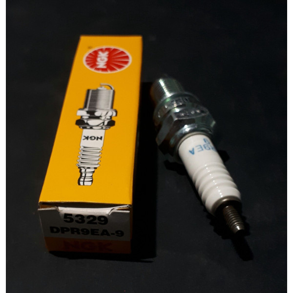 CANDELA NGK DPR9EA-9 (STOCK N.5329 DPR9EA9) KAWASAKI GPZ 550 550 1984 SPARK PLUG