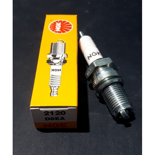 CANDELA,CANDELETTA ACCENSIONE MOTO PASSO LUNGO NGK SPARK PLUG D8EA-2120