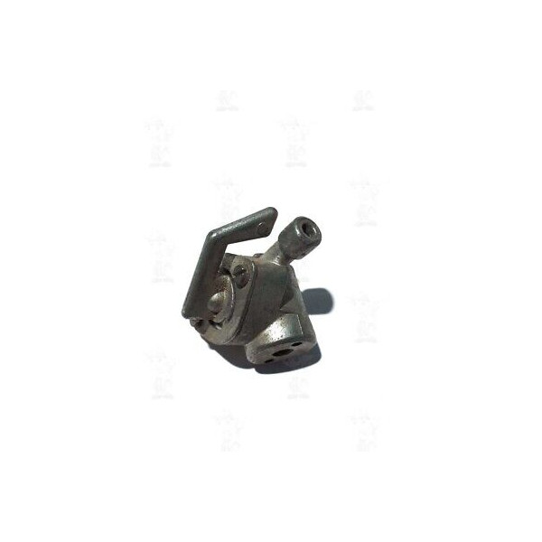 RUBINETTO BENZINA MEZZI AGRICOLI CON CODOLO DA 8MM