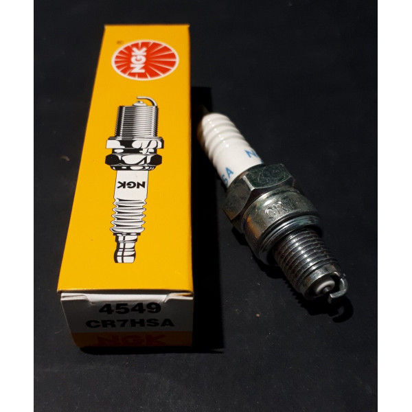 CANDELA,CANDELETTA ACCENSIONE MOTO A BENZINA NGK SPARK PLUG CR7HSA-4549